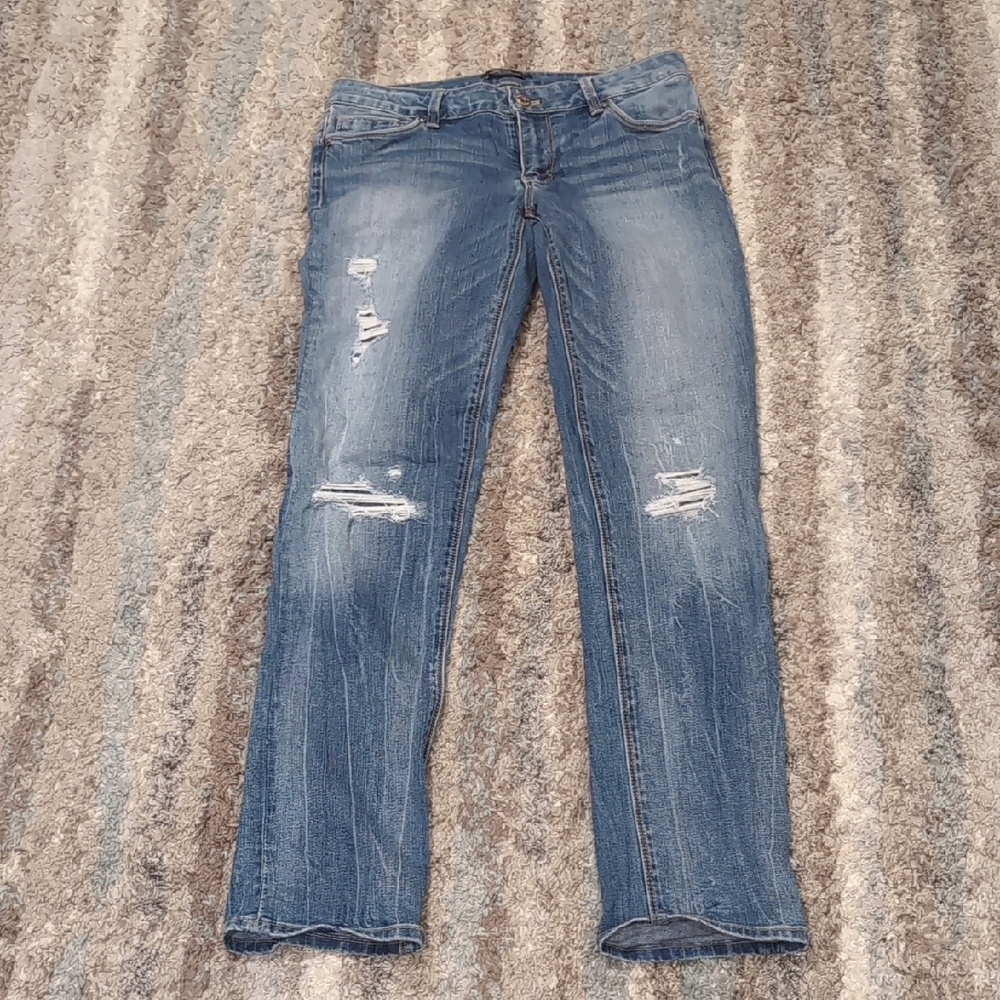 White House Black Market Blue Skinny Jeans Distressed